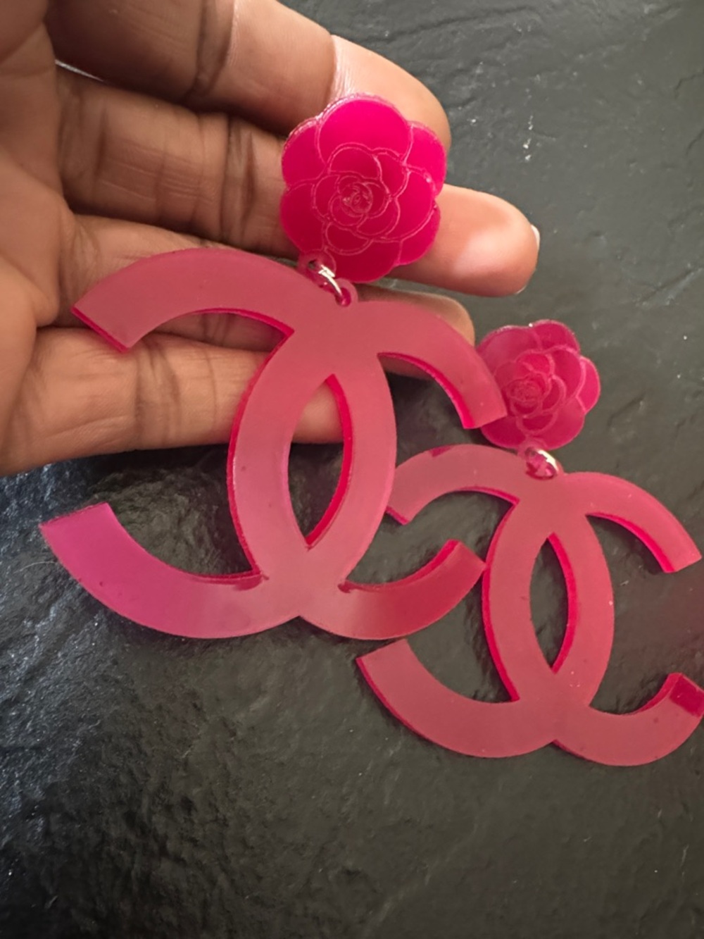 Streetwear CC Fashion Dangle Earrings - Picture 14 of 14